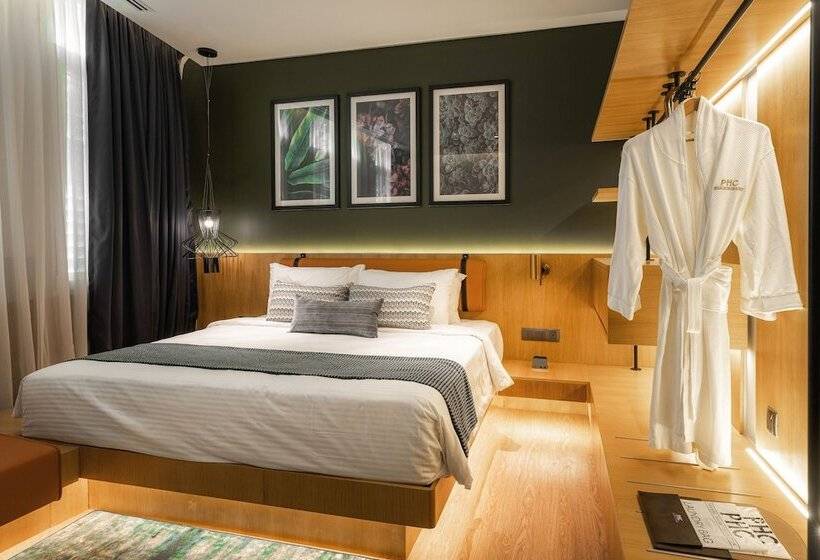 Номер Премиум, Macalister Hotel Managed By The Ascott Limited