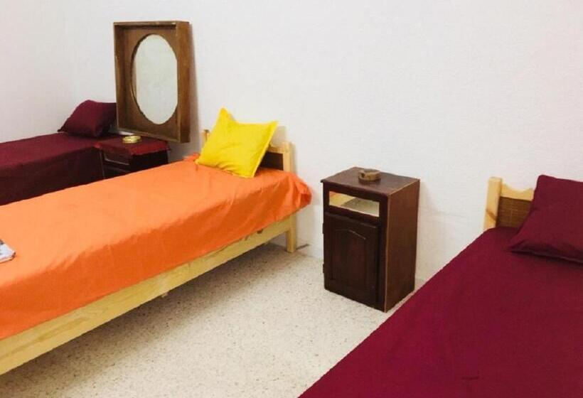 Номер Стандарт Трехместный, Auberge Alferdaous