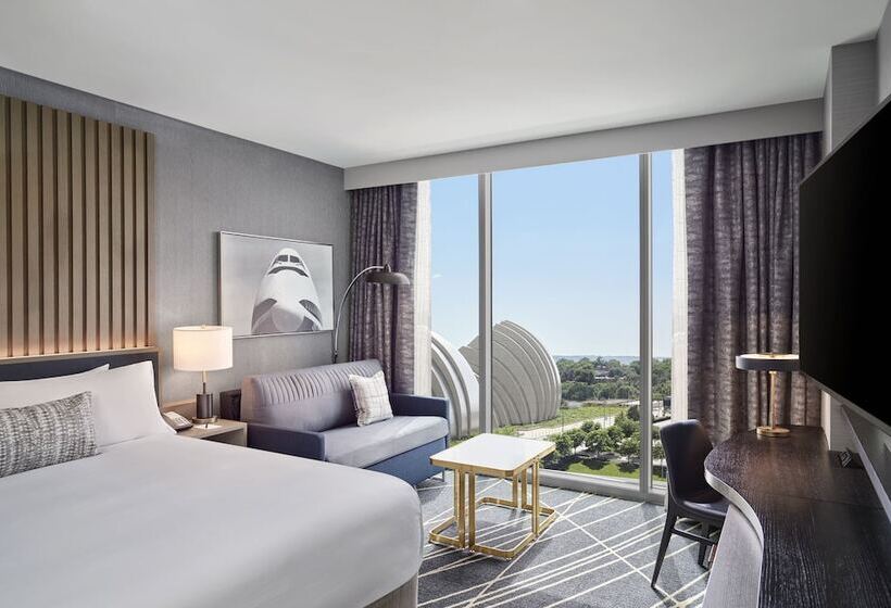 Номер Deluxe, Loews Kansas City