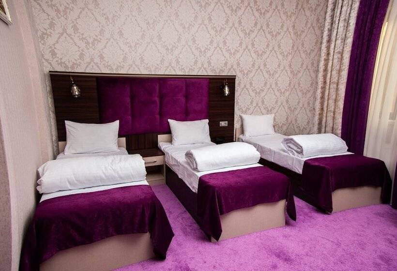 اتاق استاندارد سه نفره, Mildom Hotel Baku
