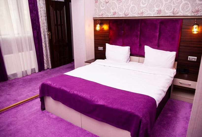 اتاق خانوادگی, Mildom Hotel Baku