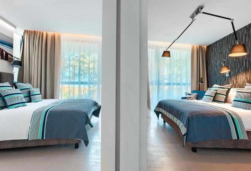 2 Bedroom Apartment with Views, Dune Resort Mielno   B