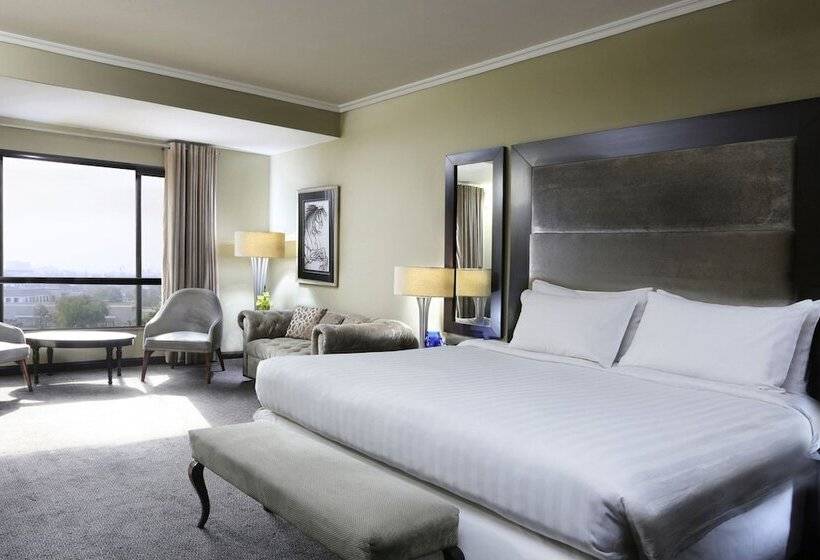 اتاق اجرایی, Four Points By Sheraton Lahore