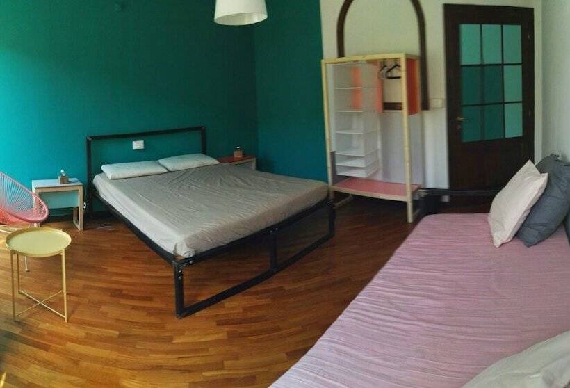 اتاق استاندارد چهارنفره با سرویس بهداشتی مشترک, Ostellin Genova Hostel