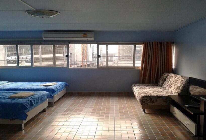 Номер Deluxe, Smart Residence @ Muengthongthani