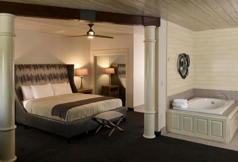 Люкс Superior, Stoney Creek Hotel Tulsa   Broken Arrow