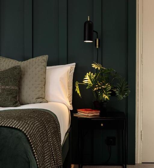 اتاق استاندارد, Brayford House Carholme Road