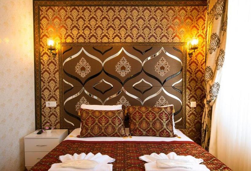 اتاق لوکس سه تخته, Paris Garden Hotel Istanbul