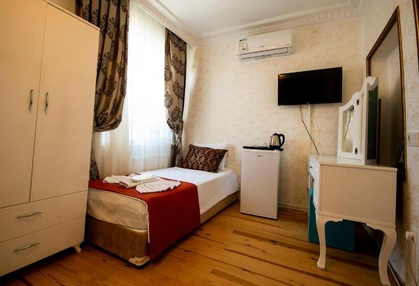 اتاق لوکس چهار تخته, Paris Garden Hotel Istanbul