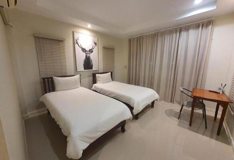 اتاق لوکس, Aob Oun Homestay