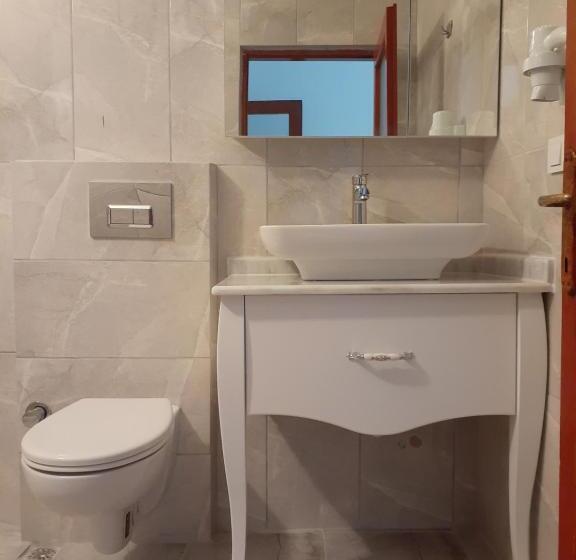 Четырехместный Номер Стандарт, Sunset Boutique Hotel & Apartments
