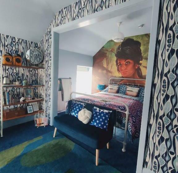 Quarto Estandar, Number 18