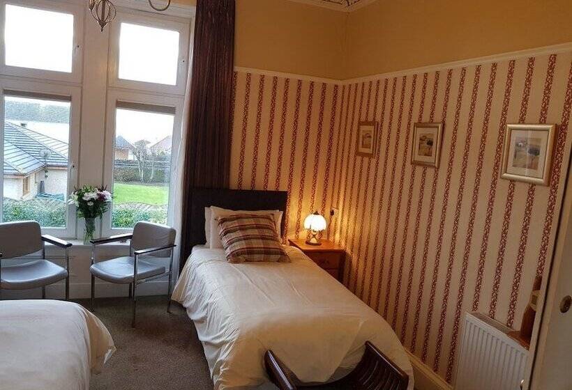 Номер Стандарт Трехместный, Seaview Guest House
