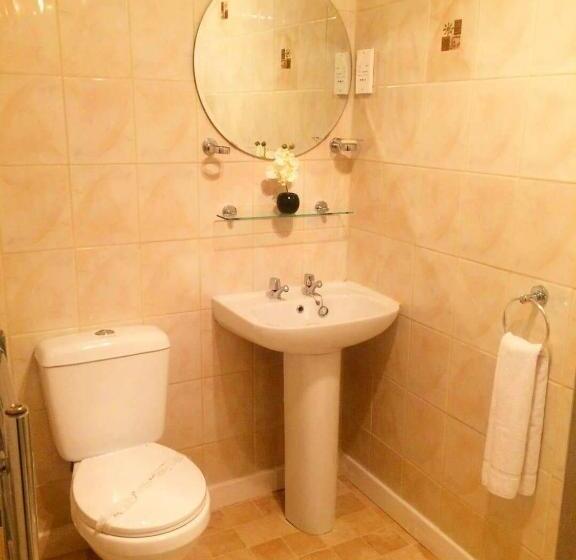 سوییت با چشم‌انداز باغ, Commodore Guesthouse, Seaside Holiday Suites