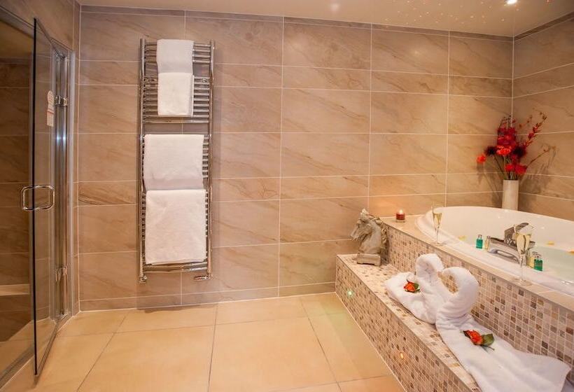 سوییت لوکس, Windermere Boutique Hotel Spa Suites & Hot Tubs
