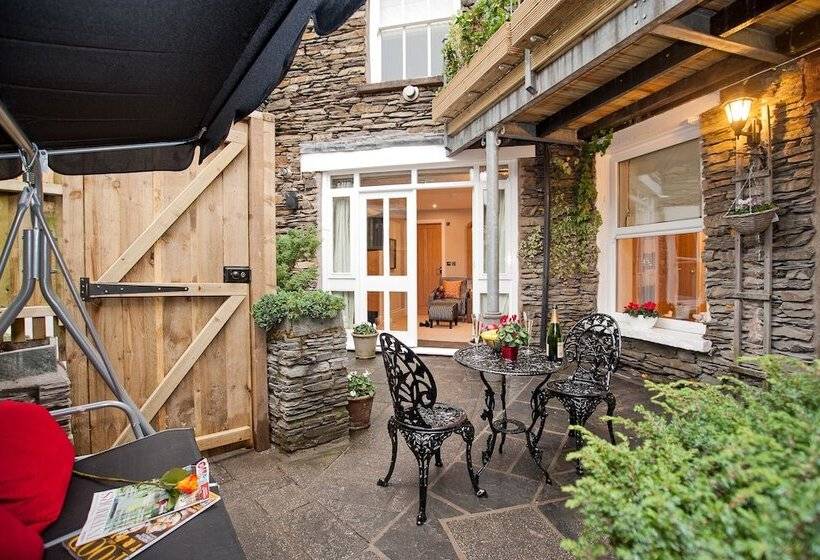 سوییت لوکس, Windermere Boutique Hotel Spa Suites & Hot Tubs