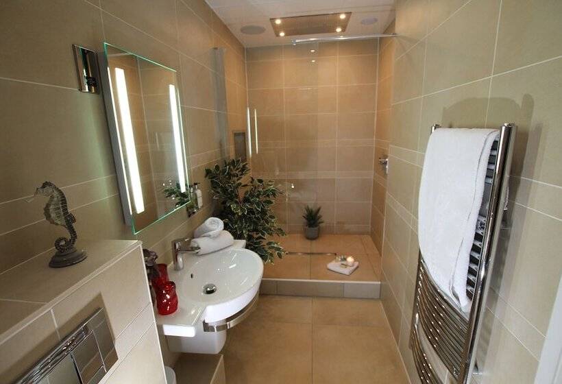 سوییت, Windermere Boutique Hotel Spa Suites & Hot Tubs