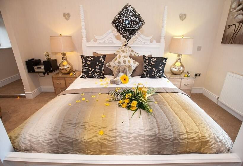 سوییت لوکس, Windermere Boutique Hotel Spa Suites & Hot Tubs