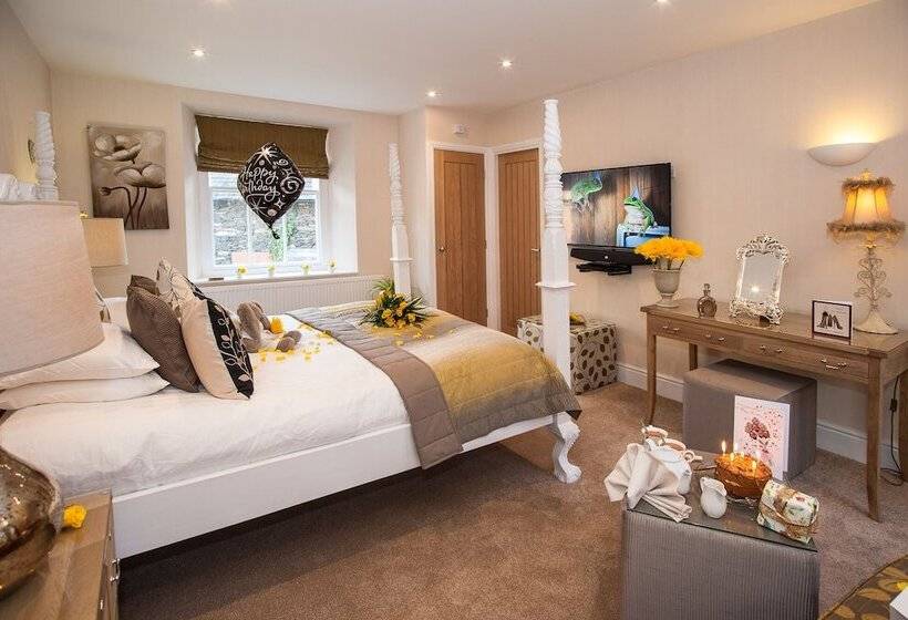 سوییت لوکس, Windermere Boutique Hotel Spa Suites & Hot Tubs