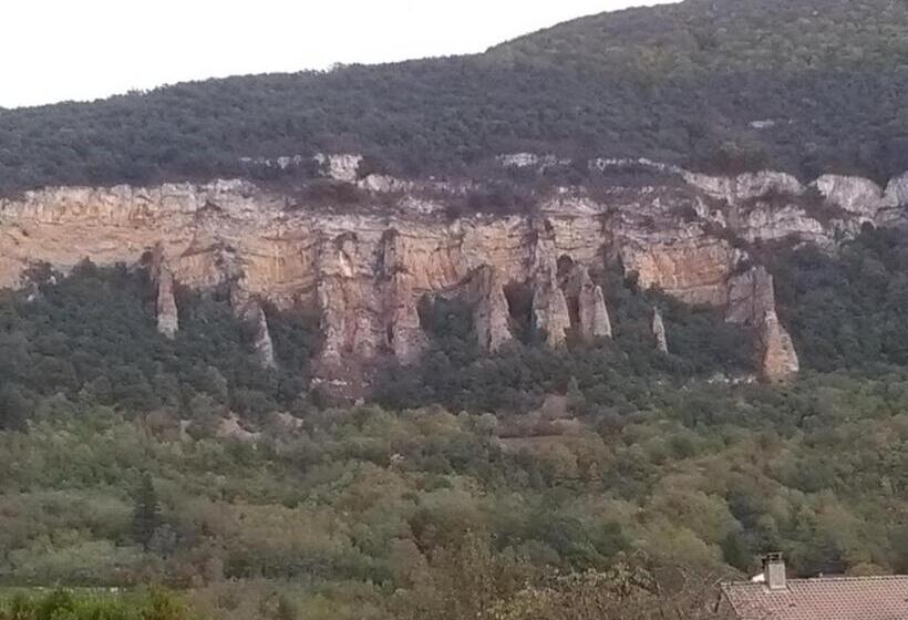 Номер Стандарт, A Deux Pas Du Rheby