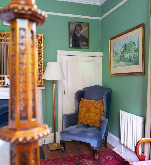 Quarto standard, Grosvenor Villa