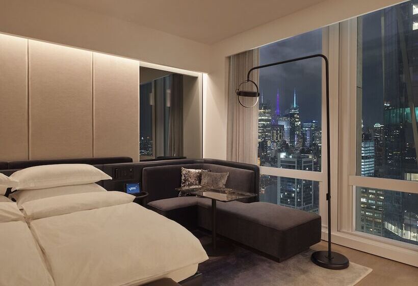 اتاق لوکس با چشم‌انداز شهر, Equinox Hotel Hudson Yards New York City