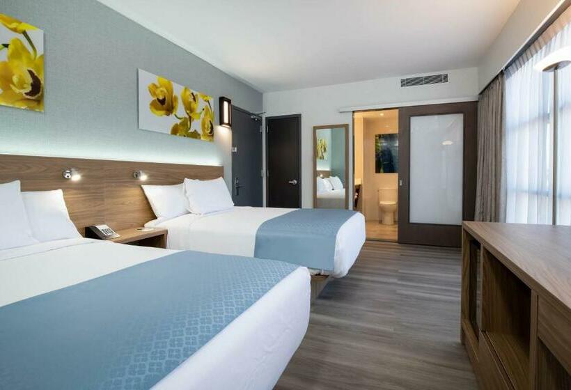 Номер Стандарт 2 Двуспальные Кровати, Wingate By Wyndham Long Island City