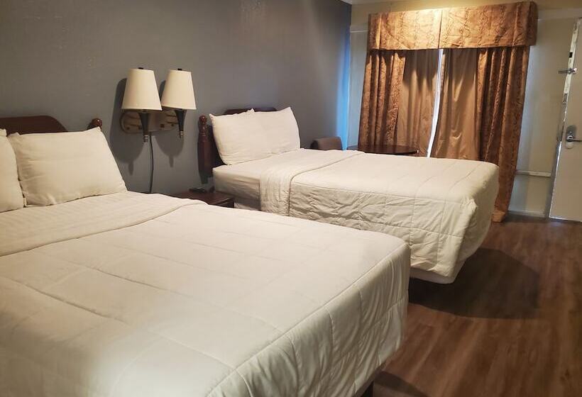 Номер Стандарт, Deerfield Inn & Suites