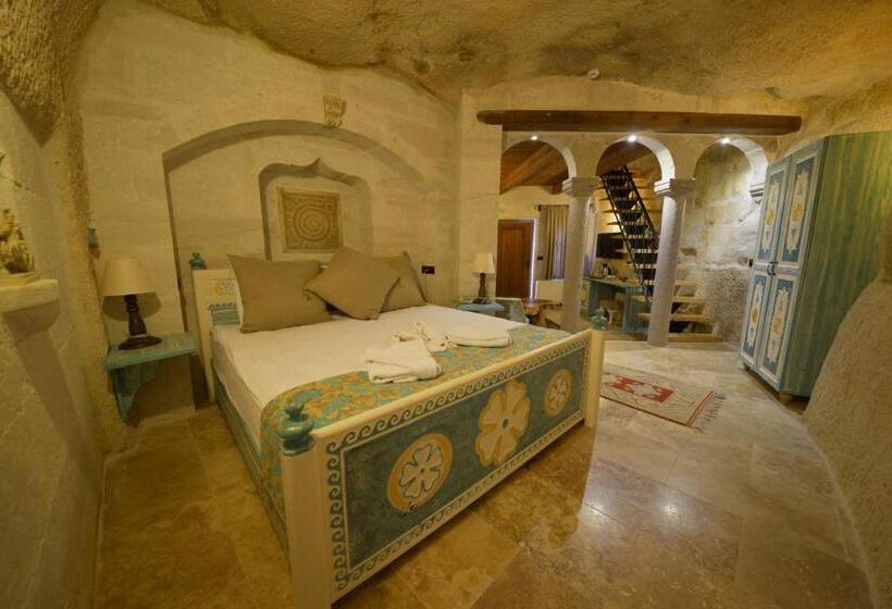 패밀리 룸, Caftan Cave Suites