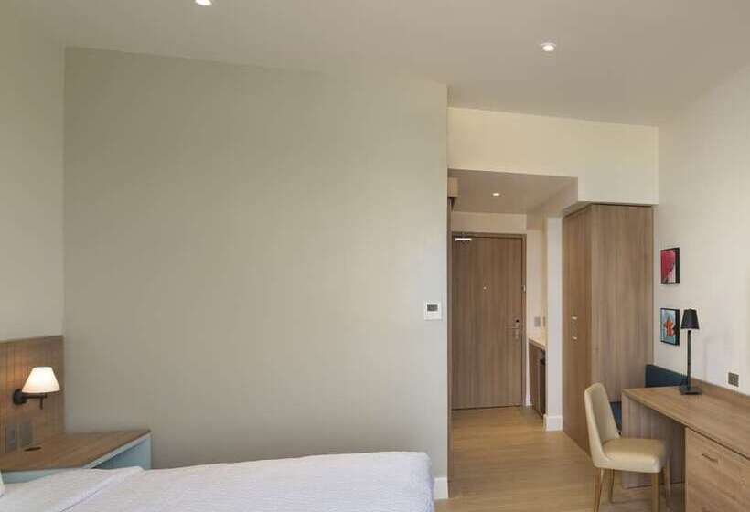 اتاق استاندارد با تخت بزرگ, Doubletree By Hilton Antalya City Centre