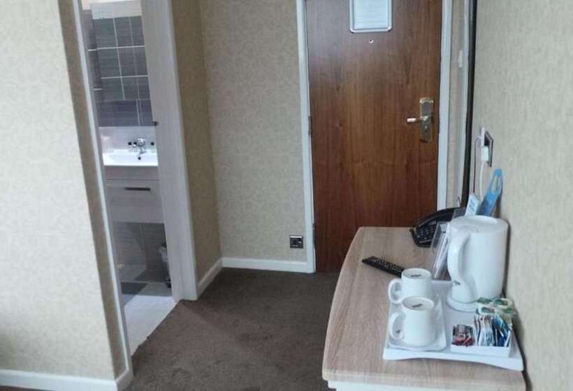 Номер Стандарт, Torbay Court