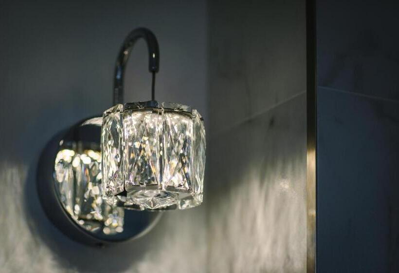Люкс Deluxe Кровать Кинг, Absoluxe Suites