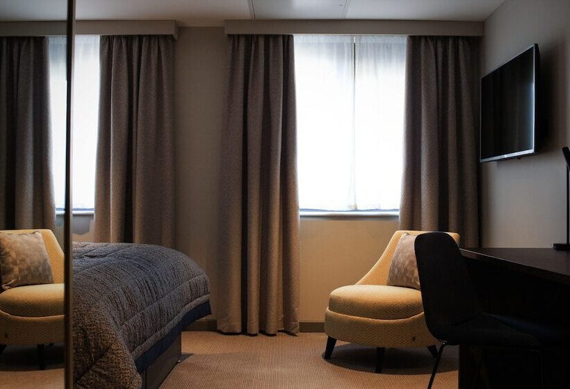 Номер Deluxe Адаптированный для Инвалидов, The Comet London Hatfield