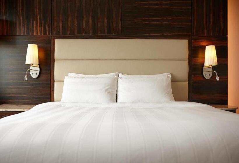 Номер Deluxe, Lotte Hotel Busan