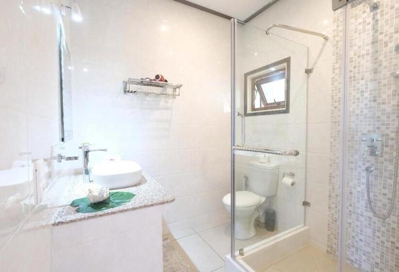 اتاق استاندارد با چشم‌انداز دریا, Hyde Tide Guesthouse