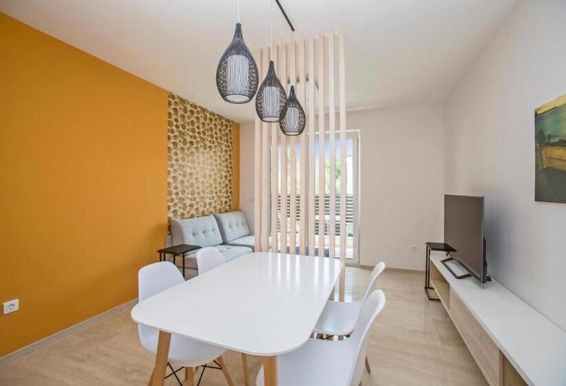 آپارتمان 1 خوابه با بالکن, Magic Stone Apartments