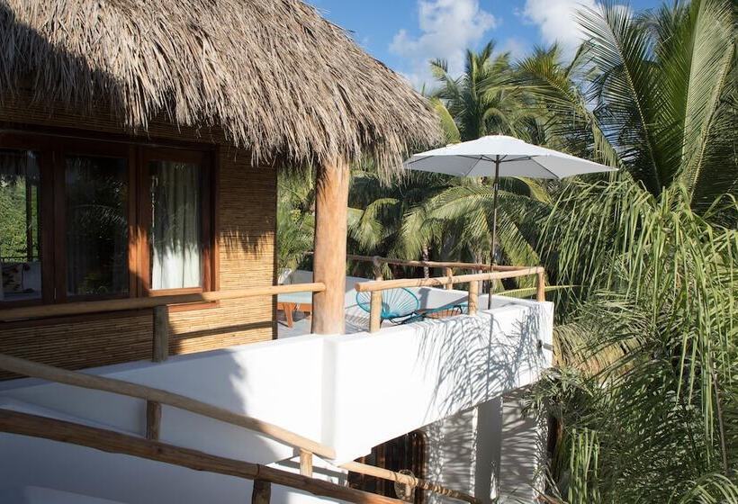 سوئیت پریمیوم, Pal.mar Hotel Tropical