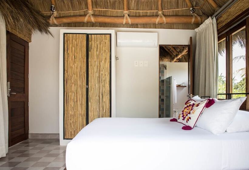سوئیت پریمیوم, Pal.mar Hotel Tropical