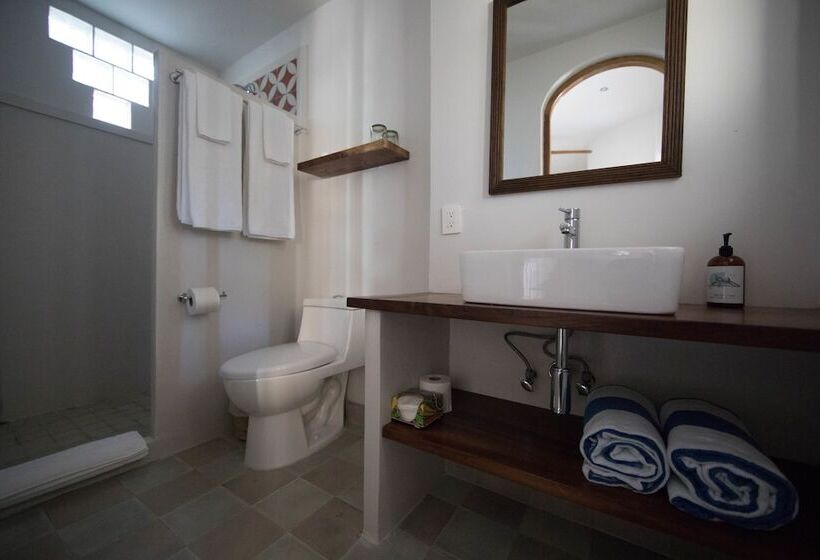 سوئیت راحتی, Pal.mar Hotel Tropical