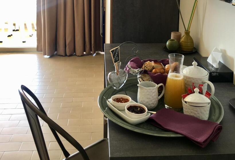 آپارتمان 2 خوابه, St Paul Resort