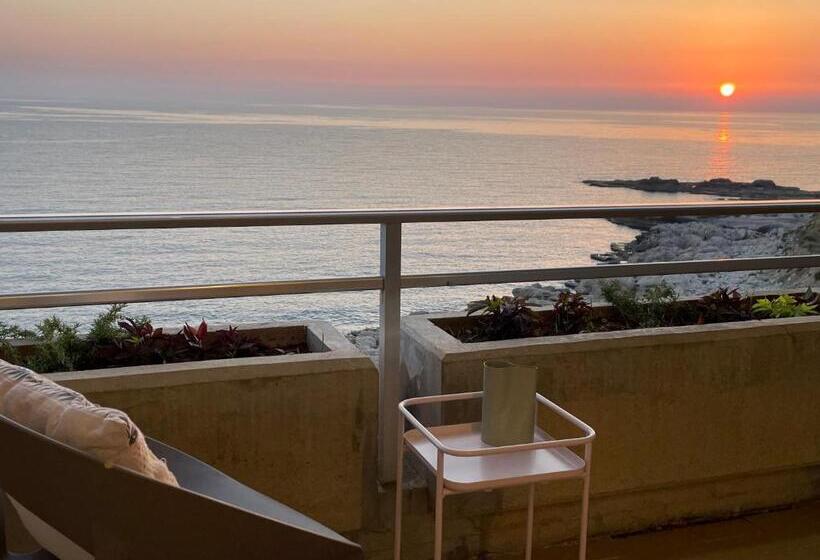 اتاق سوپریور خانوادگی, St Paul Resort