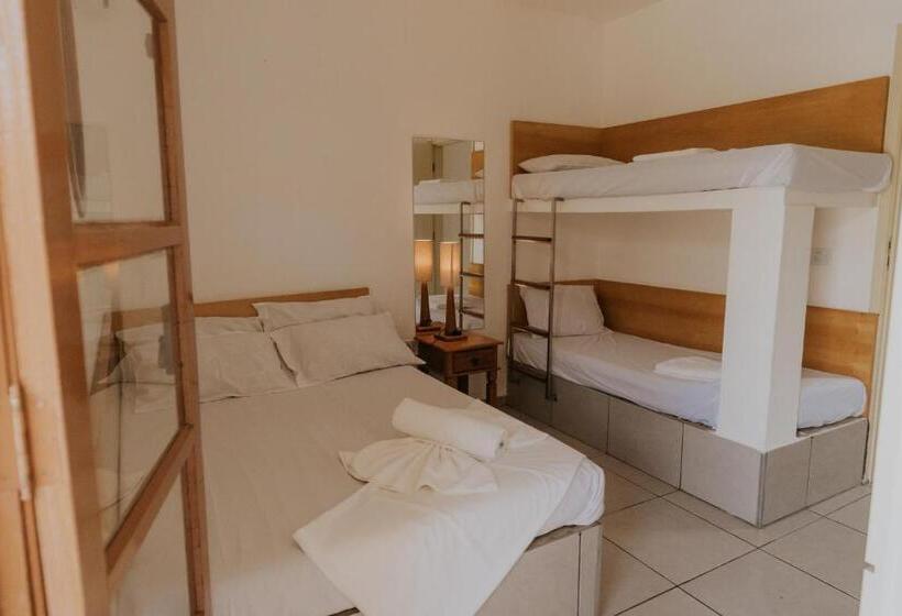 Четырехместный Номер Стандарт, Pousada Ilha Vitoria