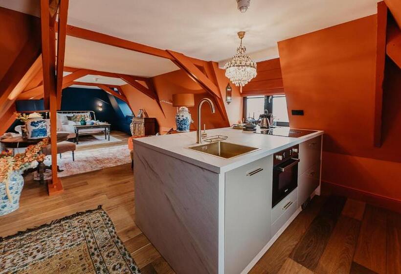 سوییت لوکس, Boutique Hotel Zeeuws Meisje