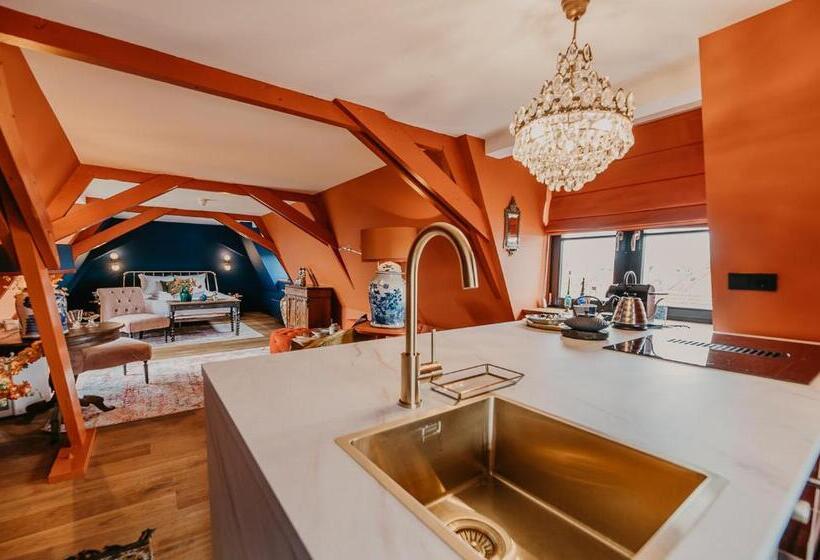 سوییت لوکس, Boutique Hotel Zeeuws Meisje