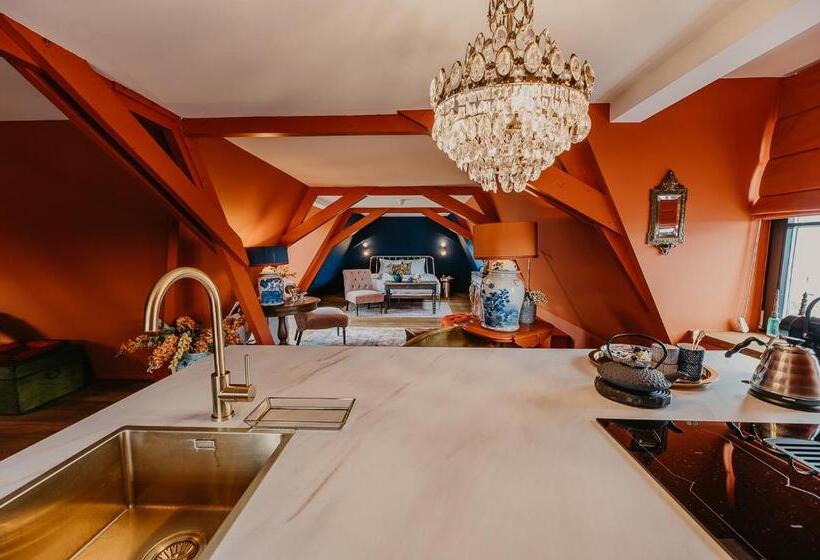 سوییت لوکس, Boutique Hotel Zeeuws Meisje