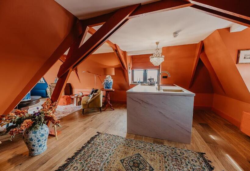 سوییت لوکس, Boutique Hotel Zeeuws Meisje