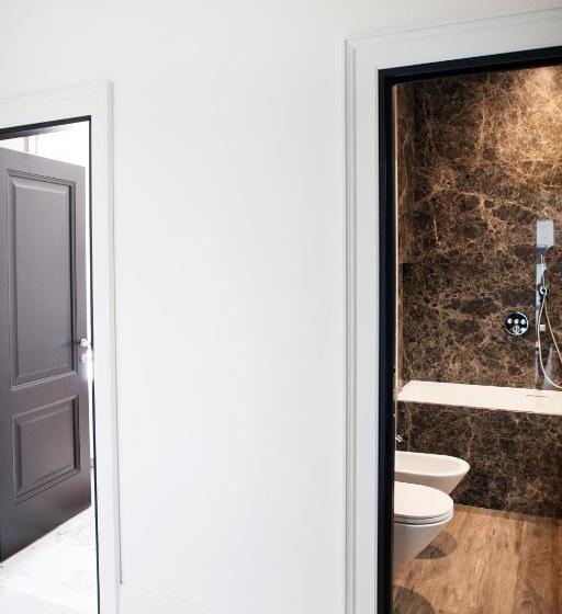 Standard room with outdoor bath, Palazzetto Foscari