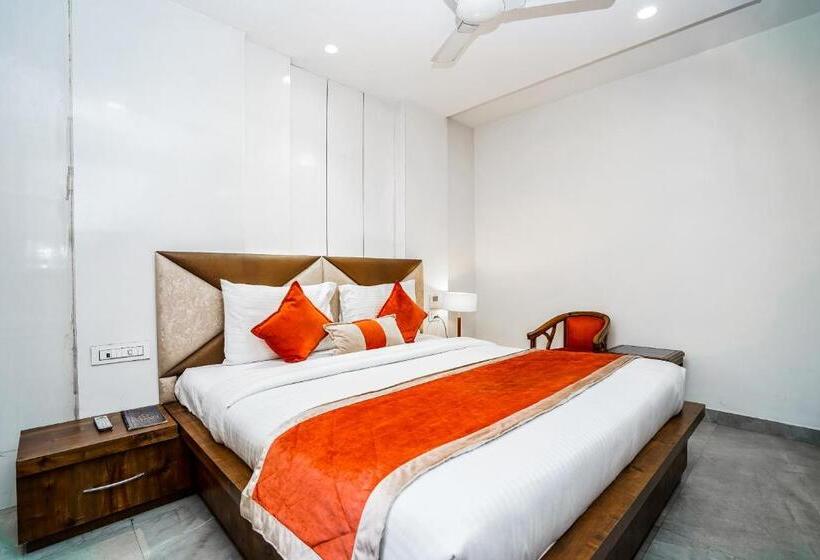 اتاق لوکس, Amritsar Grand