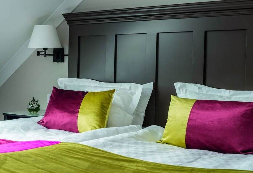 Superior Rum, Elite Stora Hotellet
