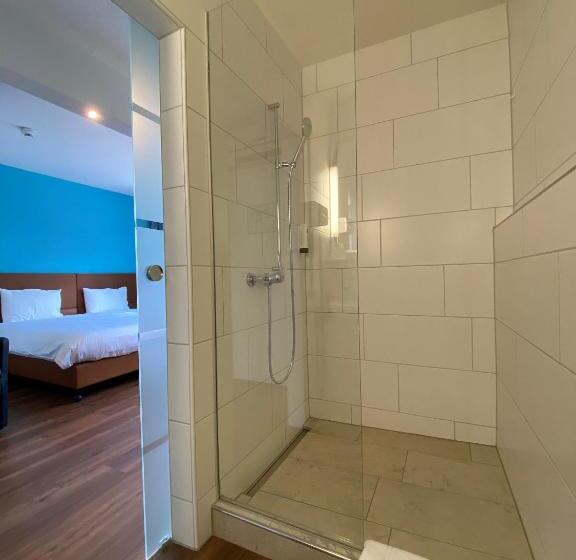 سوییت جونیور, Royal Hotel Zurich